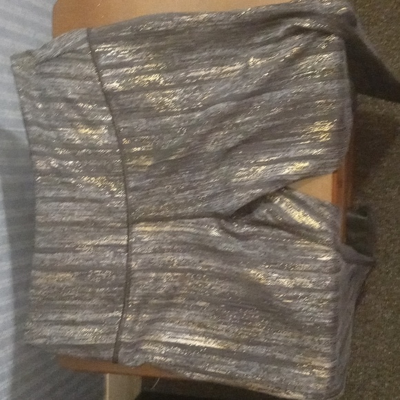 KNOCKOUT BY VICTORIA SECRET BLACK METALLIC LEGGINGS NWOT - Picture 5 of 11